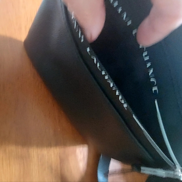 NWT Logo Messanger Bag. Rare Armany Change shoulder bag Unisex - Picture 11 of 16